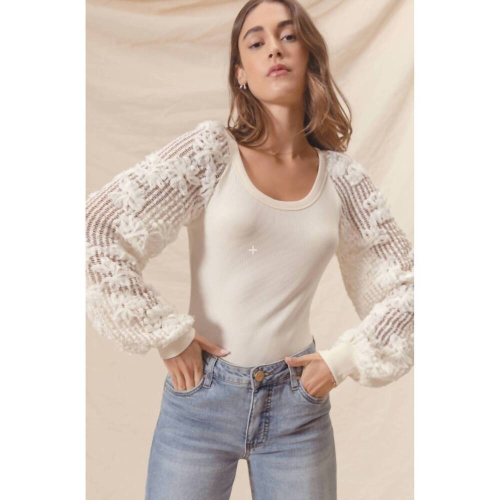 NEW SO ME rib top with scallop in white